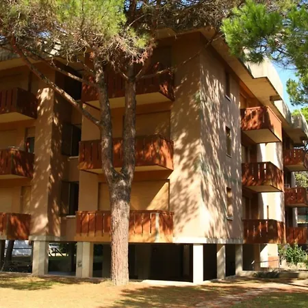 Graceful With A Bright Terrace - Beahost Apartment Bibione